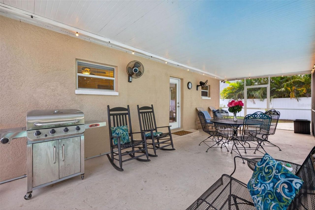 1334 59th Street N, Saint Petersburg, FL 33710 Photo