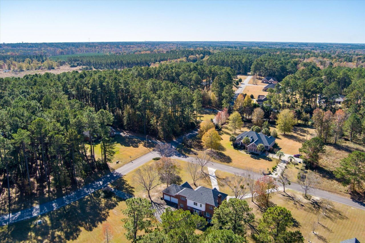 1004 Devonshire Drive Photo 49