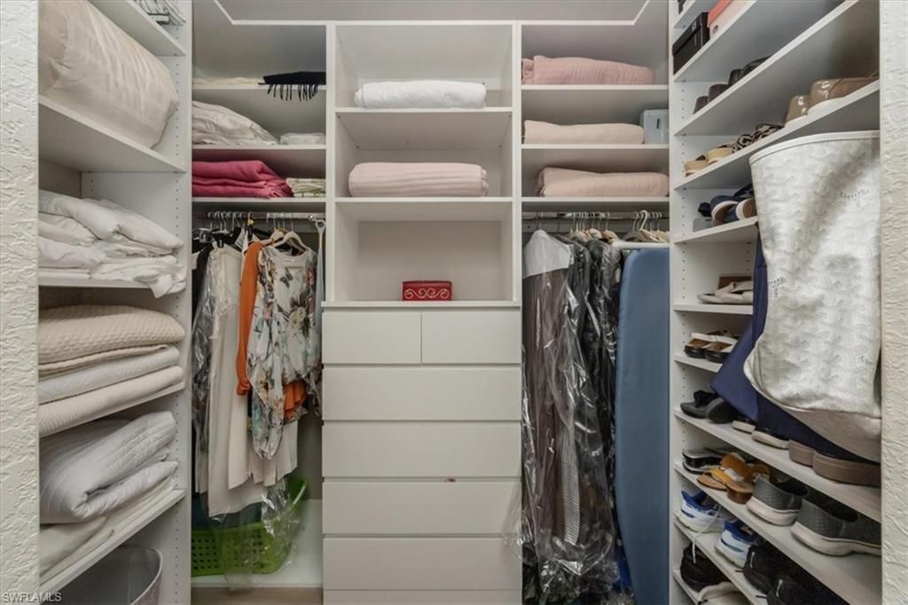 13456 Mandarin Cir, Naples, FL 34109 Photo