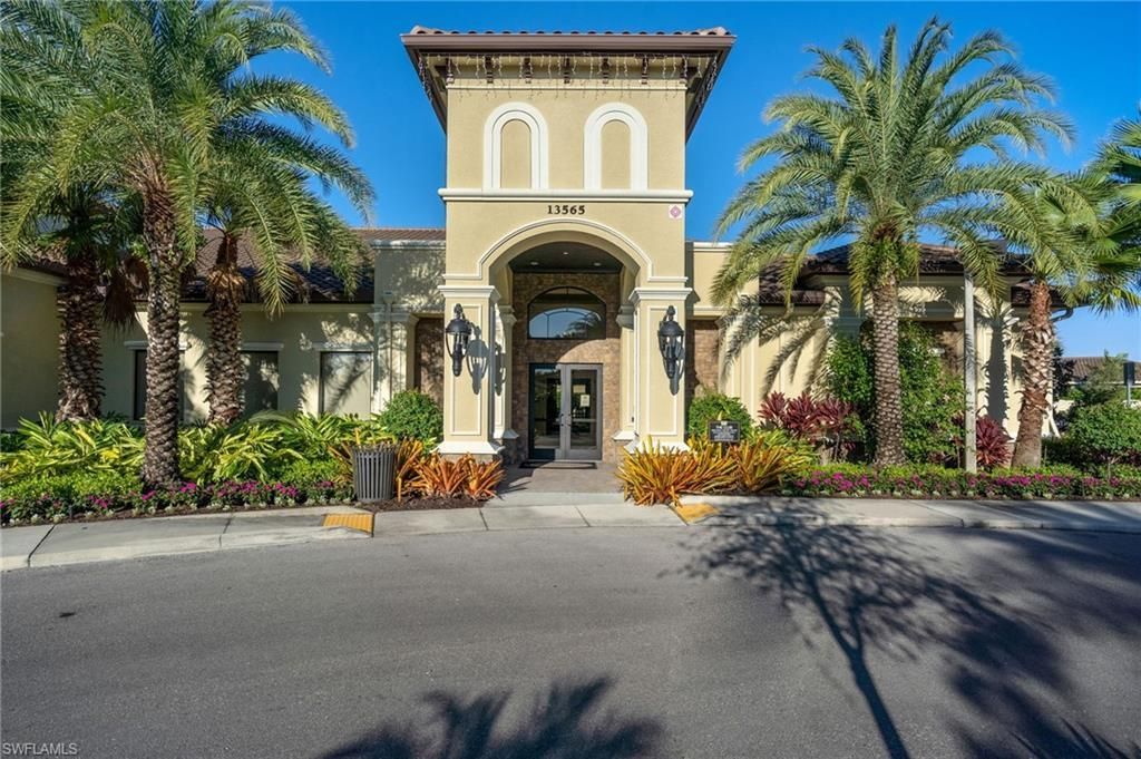 13456 Mandarin Cir, Naples, FL 34109 Photo