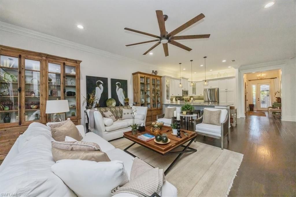 13456 Mandarin Cir, Naples, FL 34109 Photo