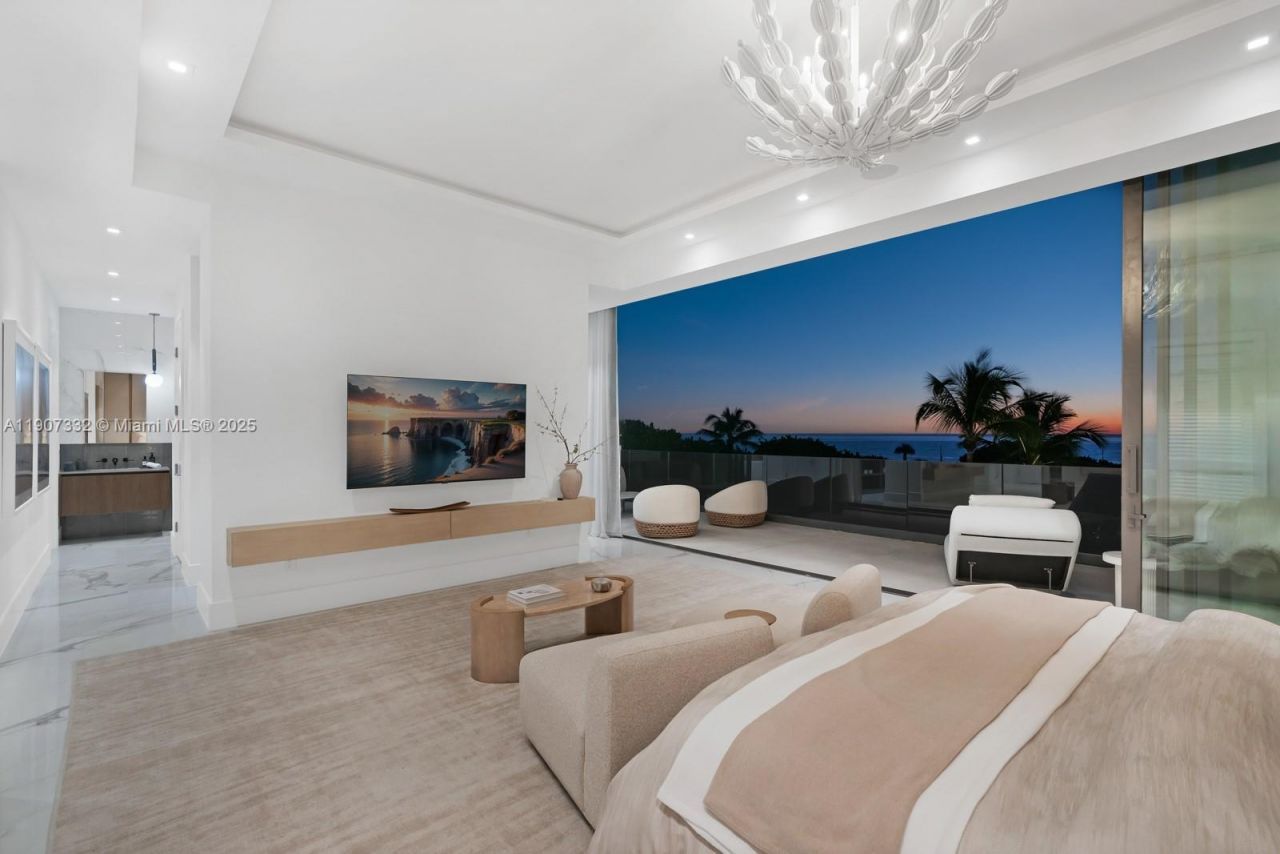 7845 Atlantic Way, Miami Beach, FL 33141 Photo