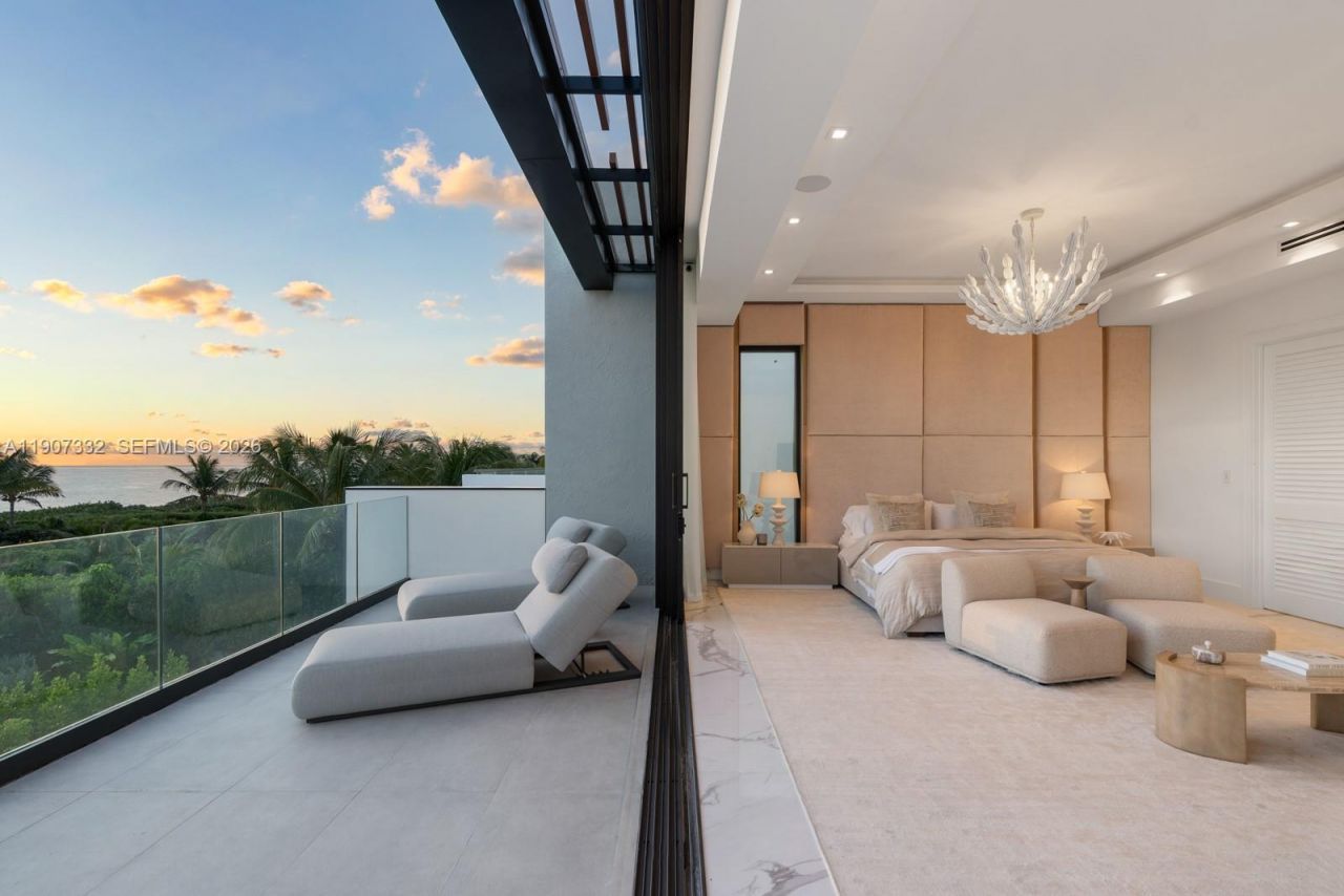 7845 Atlantic Way, Miami Beach, FL 33141 Photo
