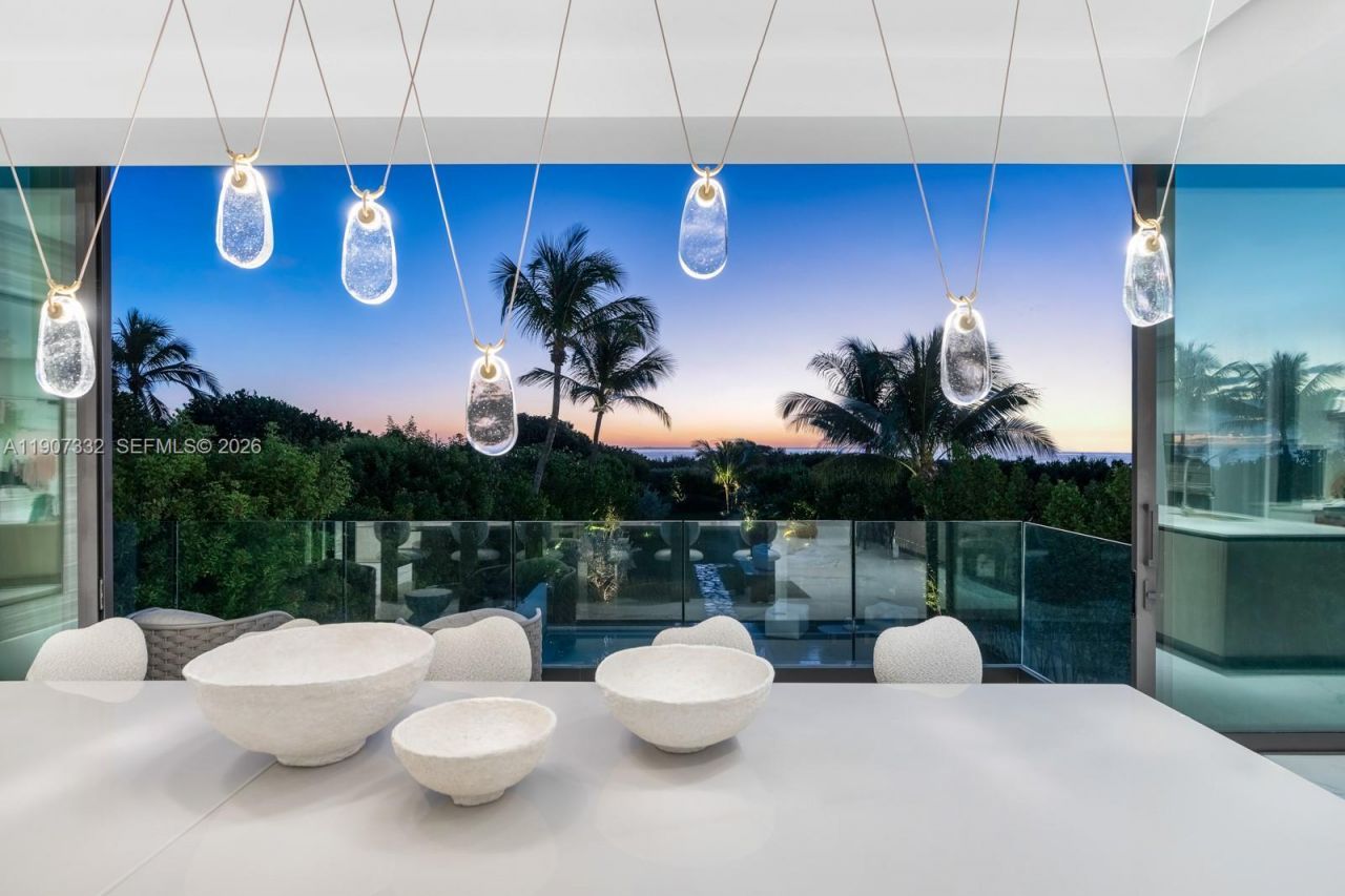 7845 Atlantic Way, Miami Beach, FL 33141 Photo