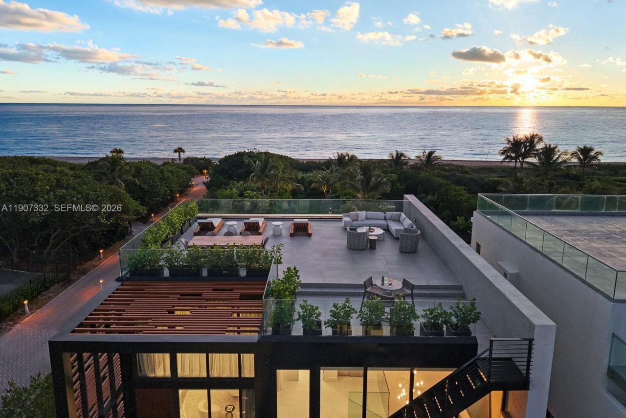 7845 Atlantic Way, Miami Beach, FL 33141 Photo