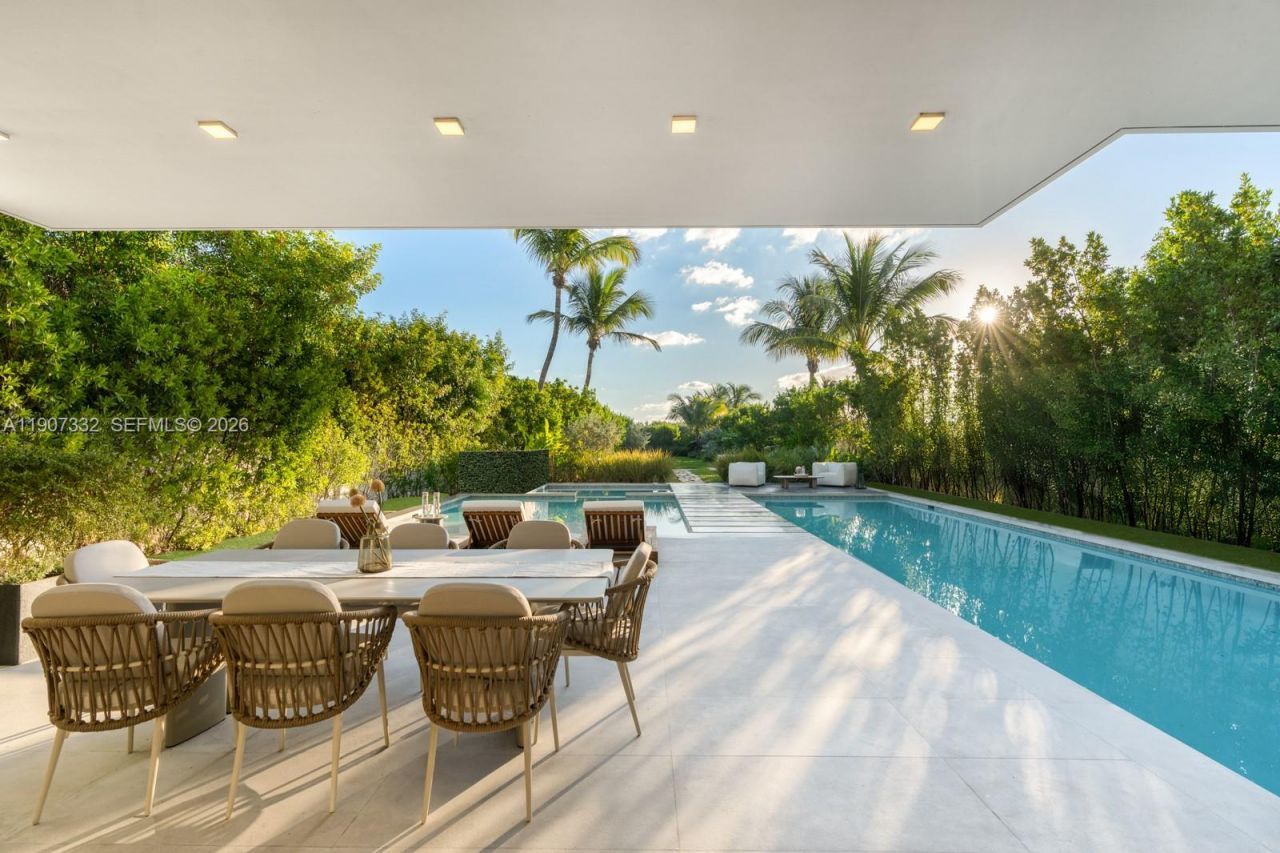 7845 Atlantic Way, Miami Beach, FL 33141 Photo