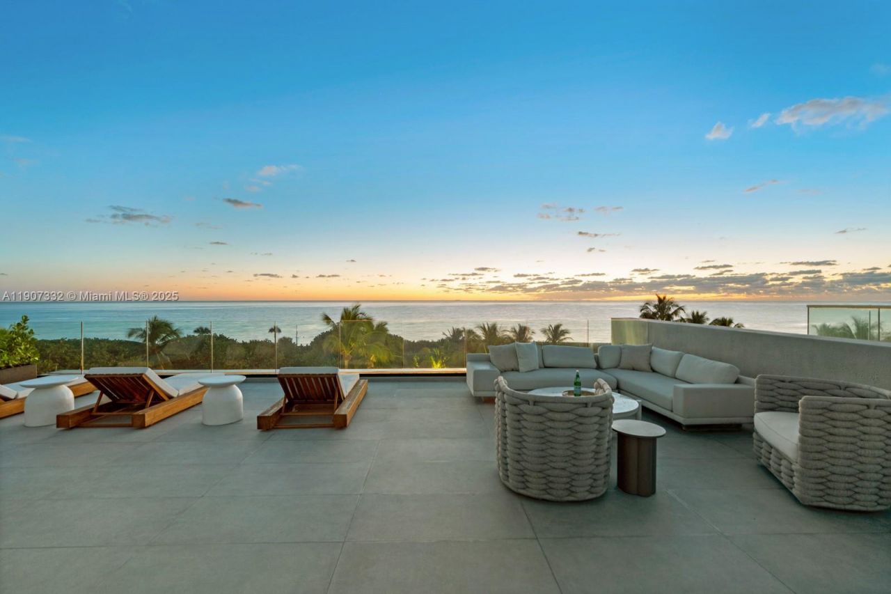 7845 Atlantic Way, Miami Beach, FL 33141 Photo