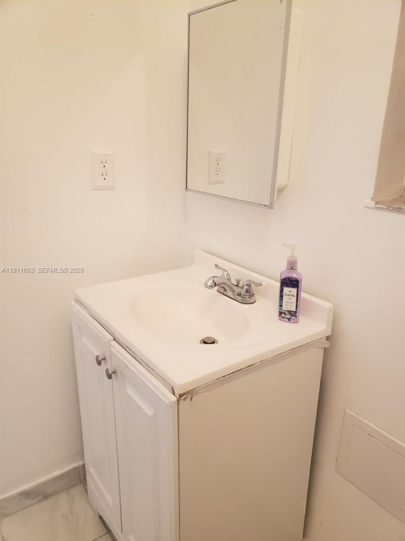 1101 SW 17 Ave, Miami, FL 33135 Photo