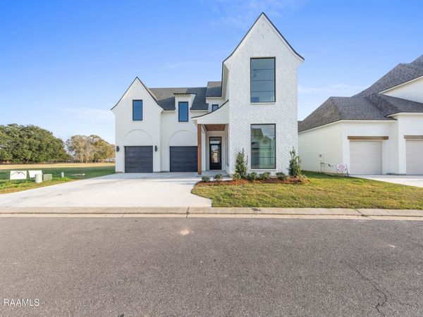 109 Orchard Park Avenue , Lafayette, LA 70508