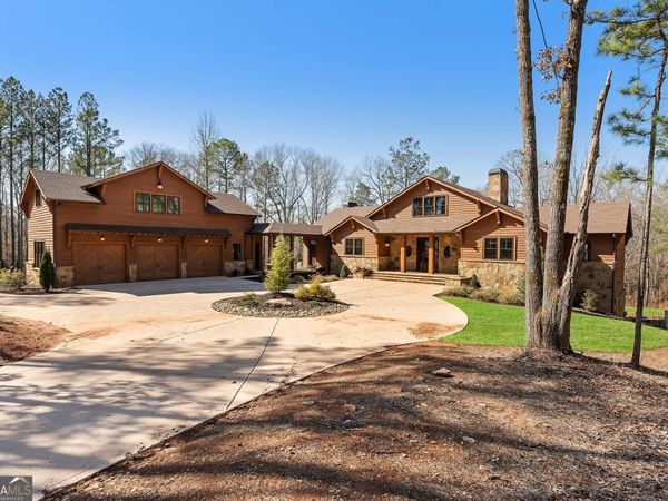 975 Blalock Lakes Drive, Newnan, GA 30263