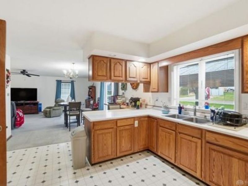 11298 Northlake Drive, Lakeview, OH 43331 Photo 12