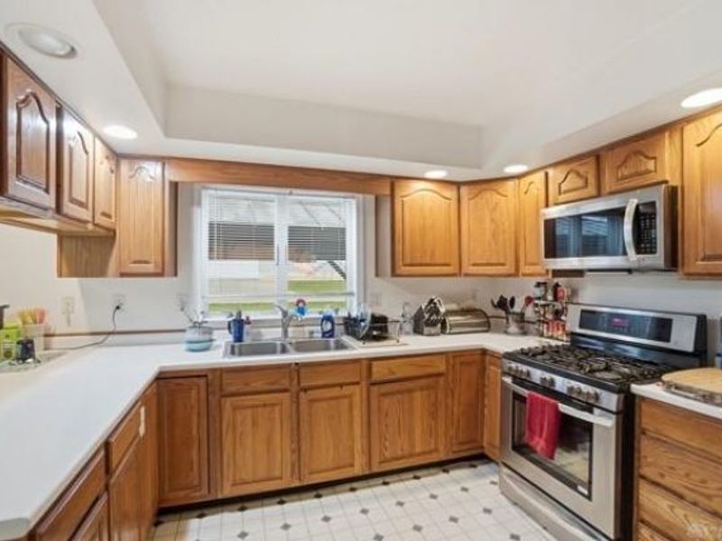 11298 Northlake Drive, Lakeview, OH 43331 Photo 13
