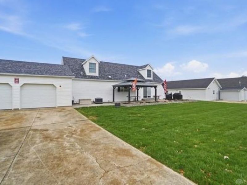 11298 Northlake Drive, Lakeview, OH 43331 Photo 5