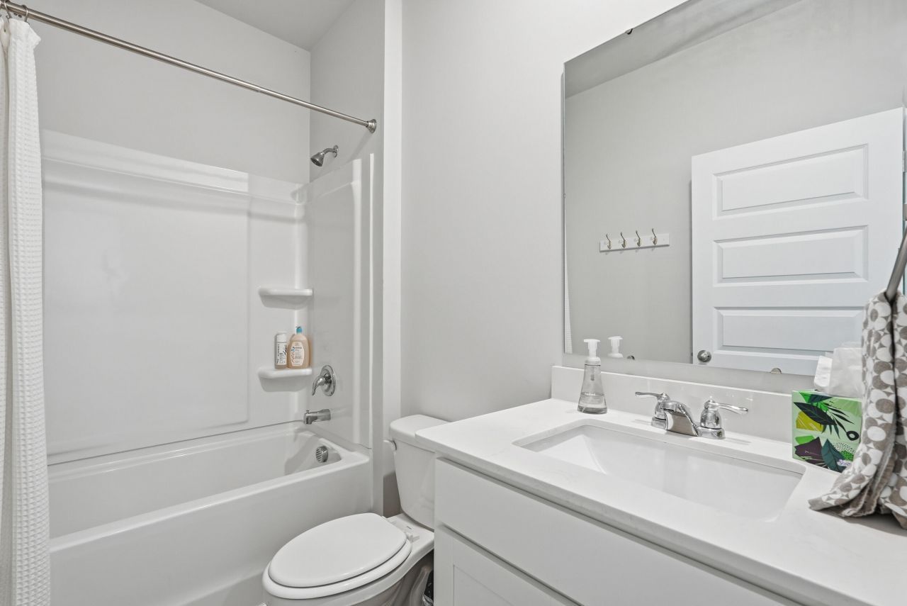 181 Holiday Street Photo 18