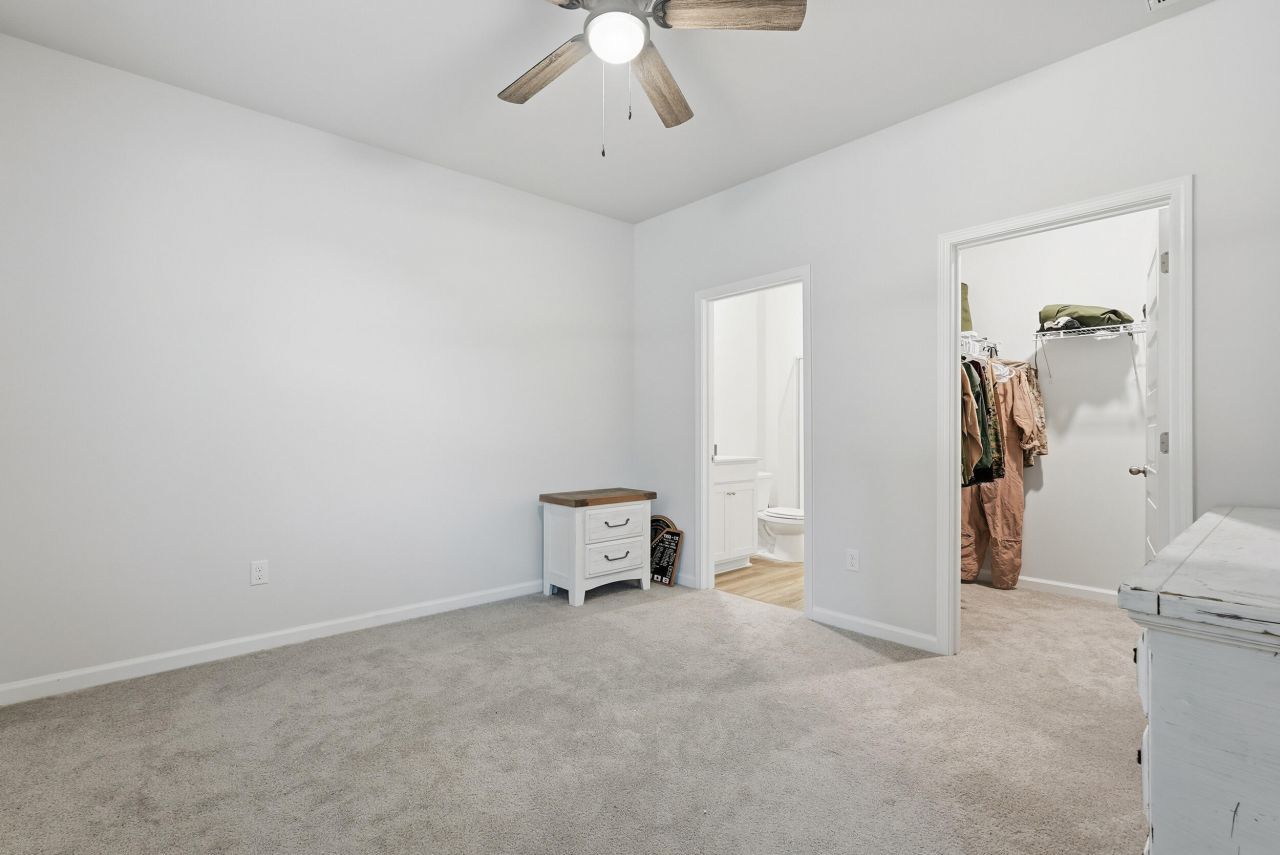 181 Holiday Street Photo 29