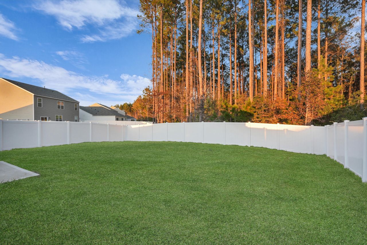 181 Holiday Street Photo 39