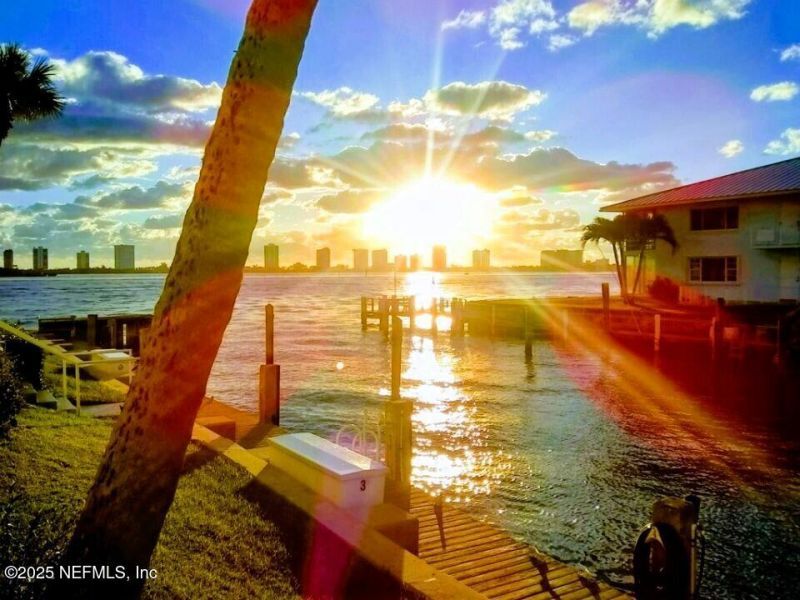 112 Doolen Court, Unit 109, Palm Beach, FL 33408 Photo