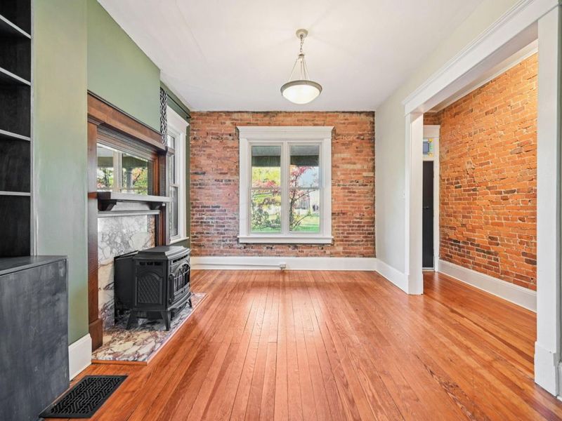 537 W 3rd Avenue, Columbus, OH 43201 Photo 10