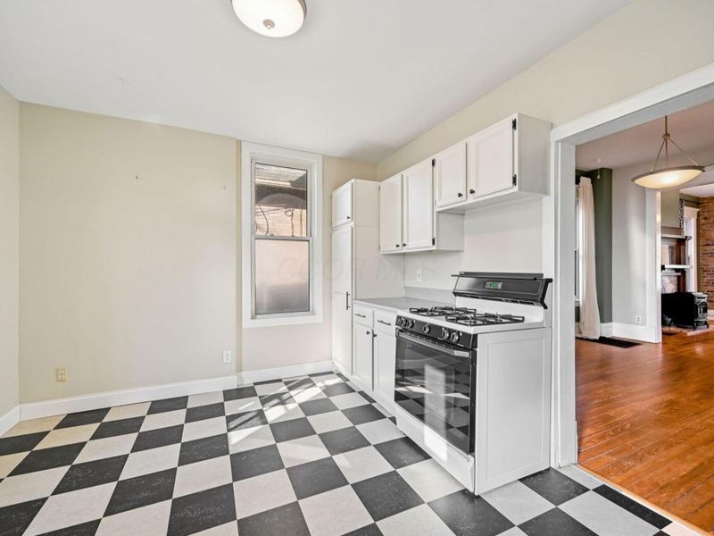 537 W 3rd Avenue, Columbus, OH 43201 Photo 15