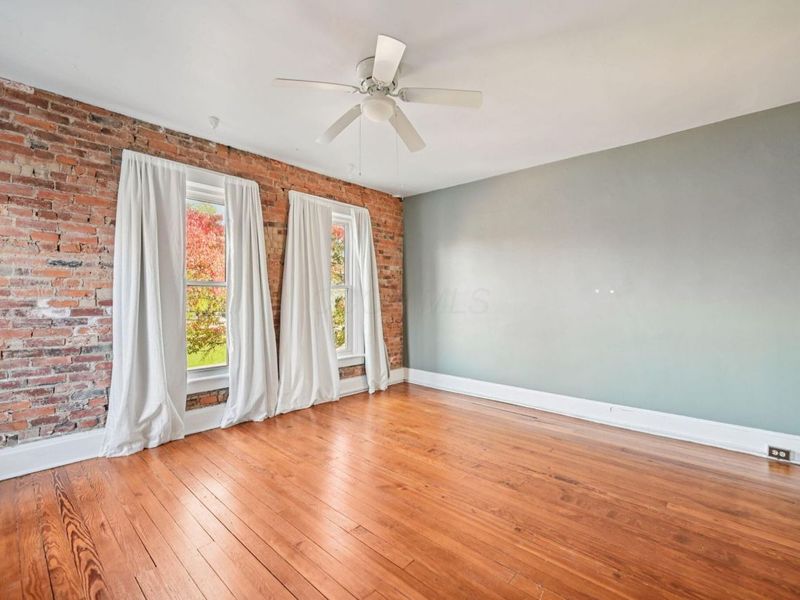 537 W 3rd Avenue, Columbus, OH 43201 Photo 21