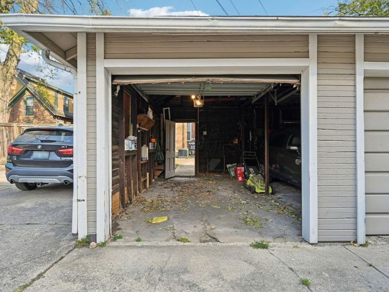 537 W 3rd Avenue, Columbus, OH 43201 Photo 30