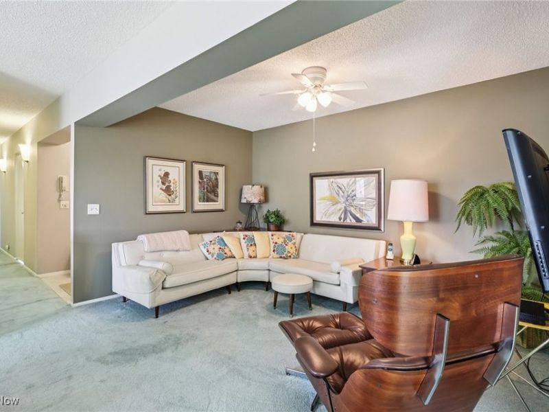 1006 Bunker Drive, Unit 204, Fairlawn, OH 44333 Photo 13