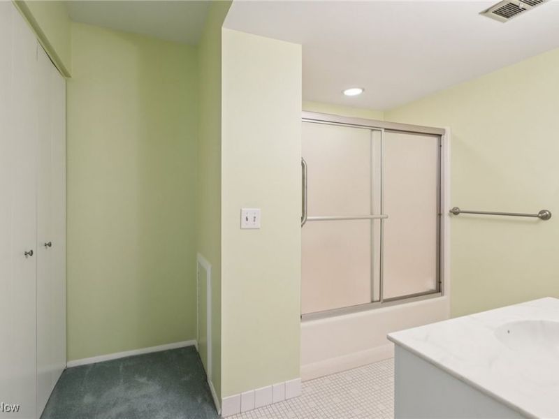 1006 Bunker Drive, Unit 204, Fairlawn, OH 44333 Photo 35