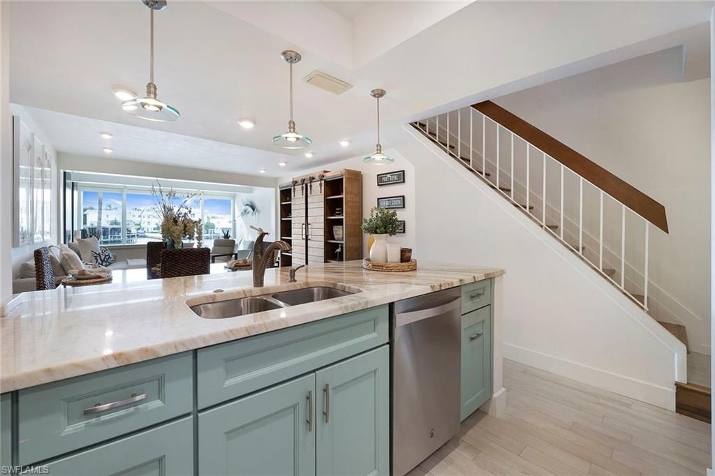 800 River Point Dr, Unit 209, Naples, FL 34102 Photo