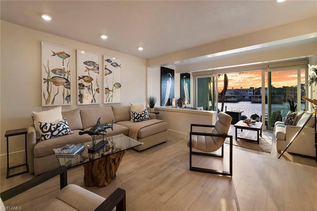 800 River Point Dr, Unit 209, Naples, FL 34102 Photo