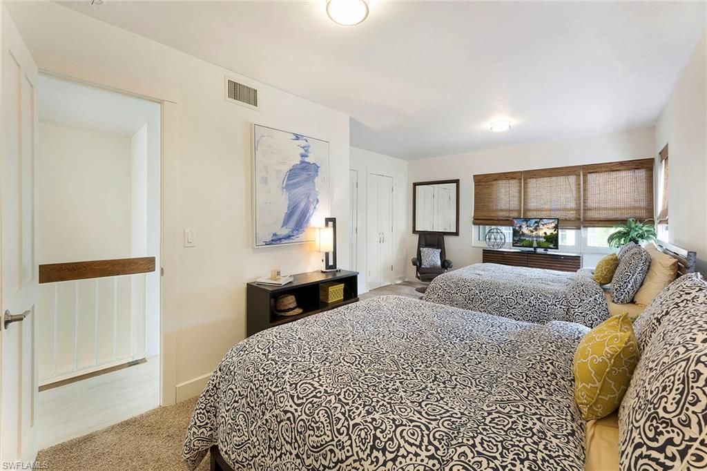 800 River Point Dr, Unit 209, Naples, FL 34102 Photo