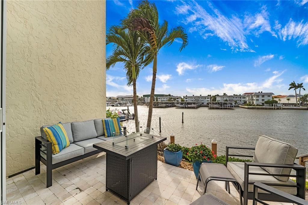 800 River Point Dr, Unit 209, Naples, FL 34102 Photo