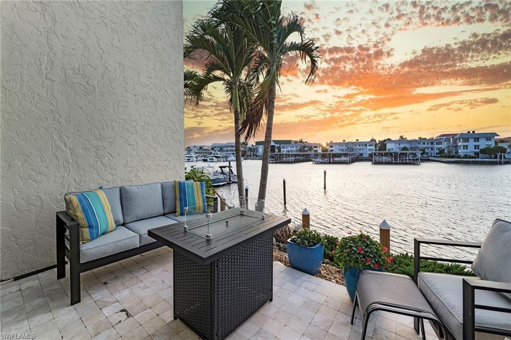 800 River Point Dr, Unit 209, Naples, FL 34102 Photo