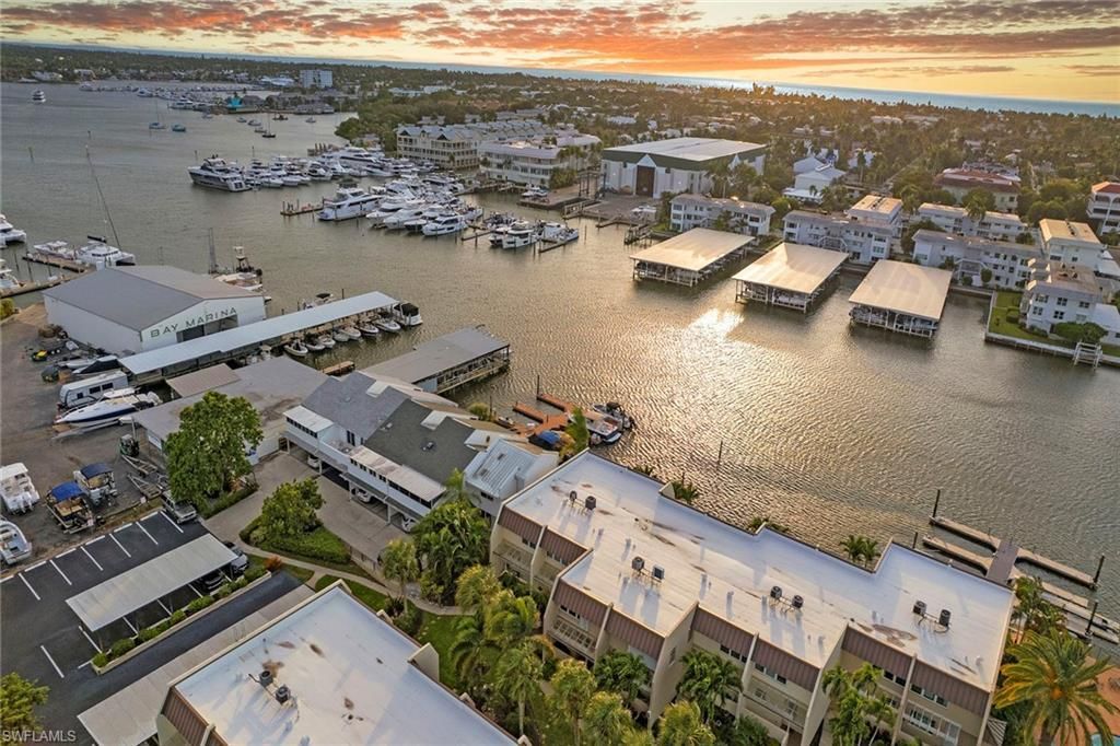 800 River Point Dr, Unit 209, Naples, FL 34102 Photo