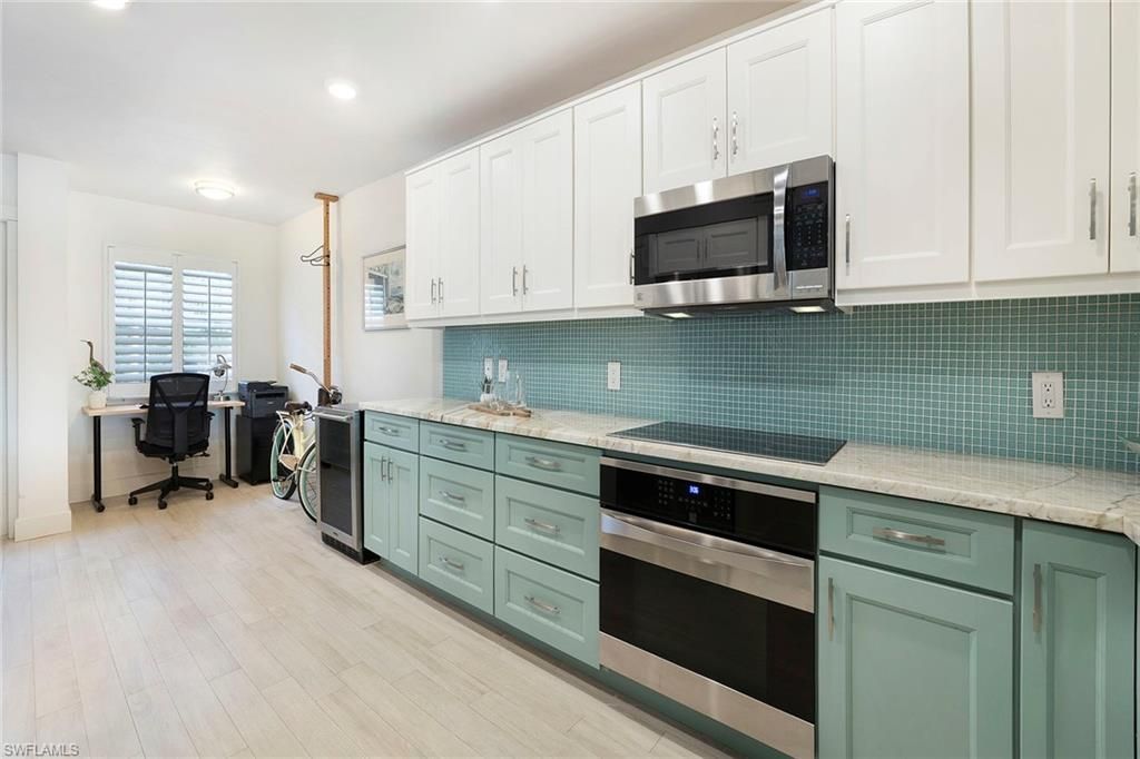 800 River Point Dr, Unit 209, Naples, FL 34102 Photo