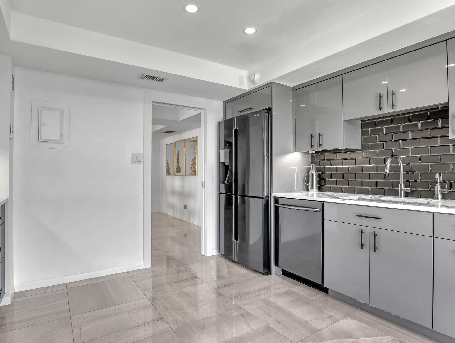 5380 N Ocean Drive, Unit 5g, Singer Island, FL 33404 Photo