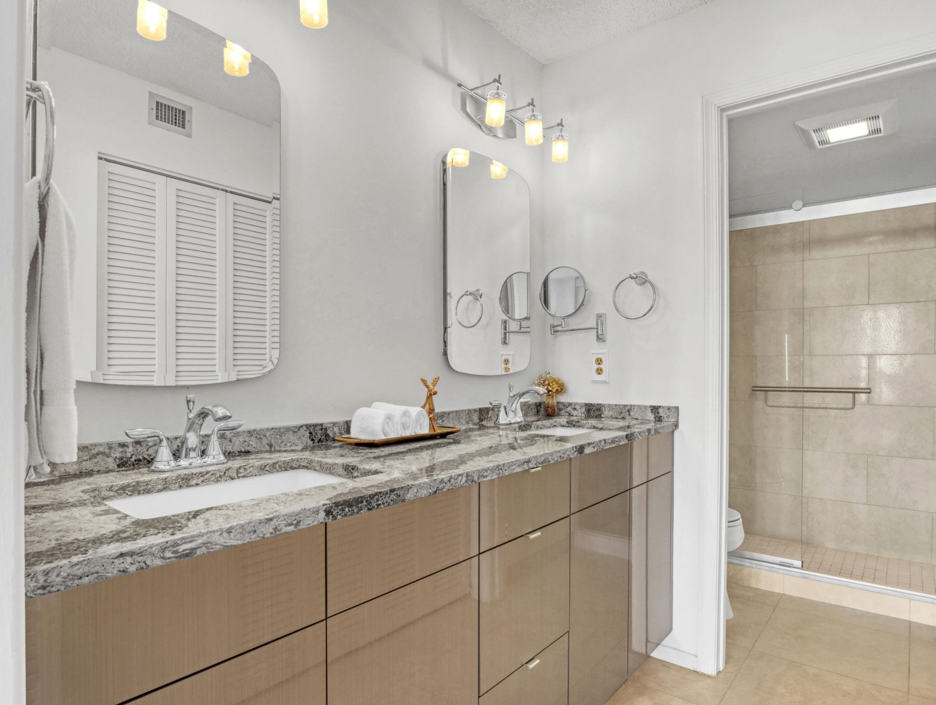 5380 N Ocean Drive, Unit 5g, Singer Island, FL 33404 Photo