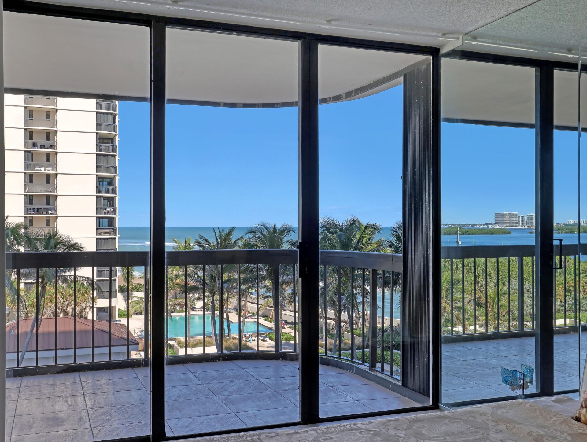 5380 N Ocean Drive, Unit 5g, Singer Island, FL 33404 Photo
