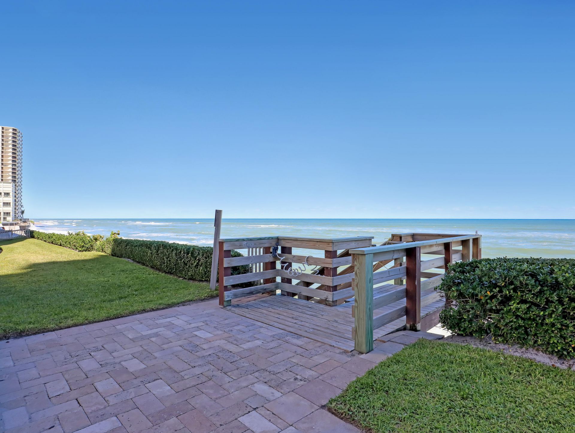 5380 N Ocean Drive, Unit 5g, Singer Island, FL 33404 Photo