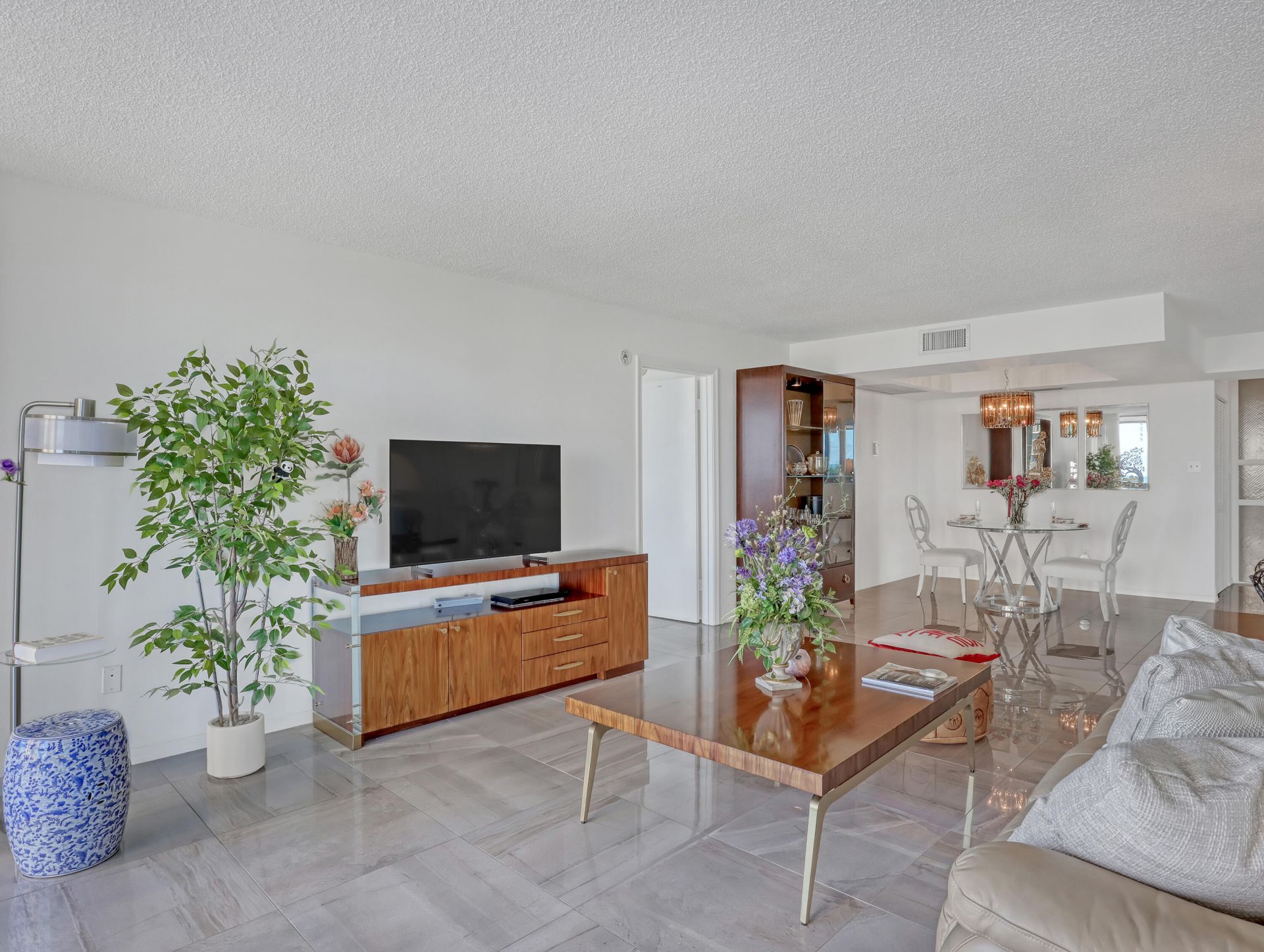 5380 N Ocean Drive, Unit 5g, Singer Island, FL 33404 Photo