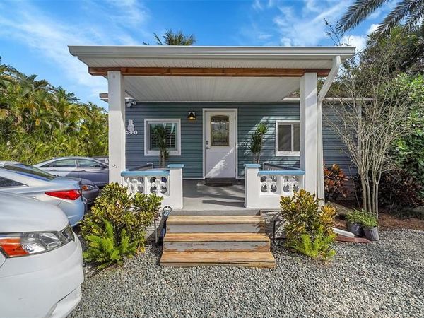 4860 SW 61st Ave, Davie, FL 33314