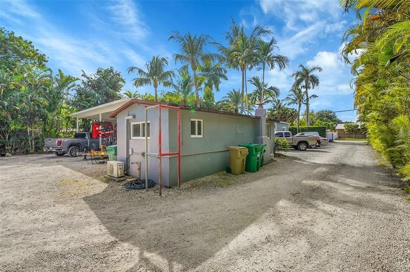 4860 SW 61st Avenue, Davie, FL 33314 Photo