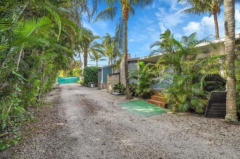 4860 SW 61st Avenue, Davie, FL 33314 Photo