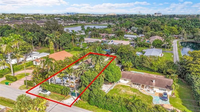 4860 SW 61st Avenue, Davie, FL 33314 Photo