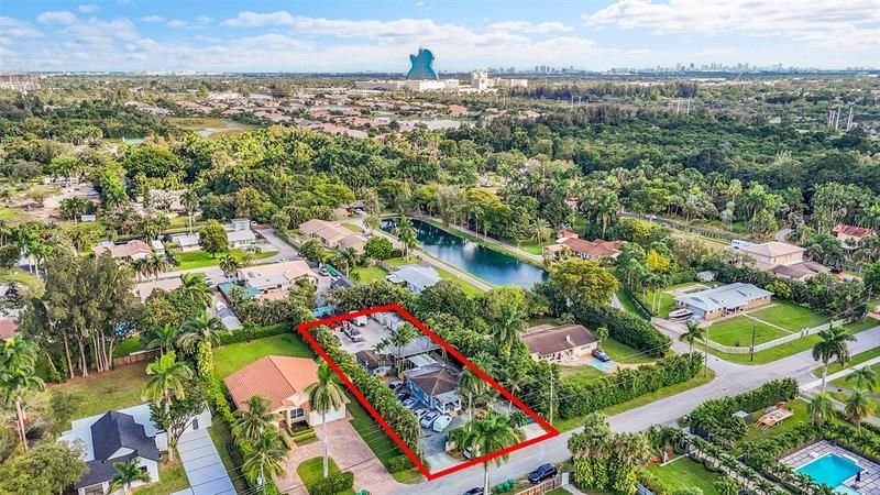 4860 SW 61st Avenue, Davie, FL 33314 Photo