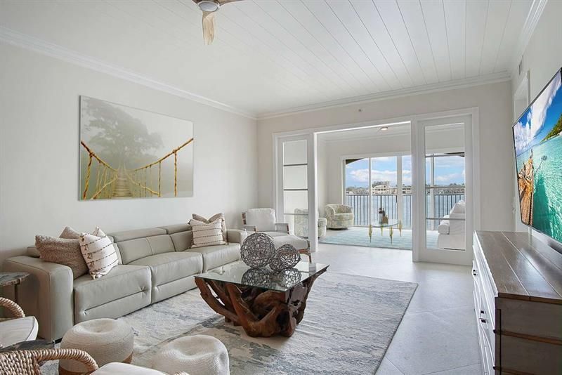 3 Harbour Isle Dr. East, Unit 302, Fort Pierce, FL 34949 Photo