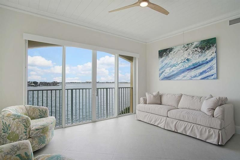 3 Harbour Isle Dr. East, Unit 302, Fort Pierce, FL 34949 Photo