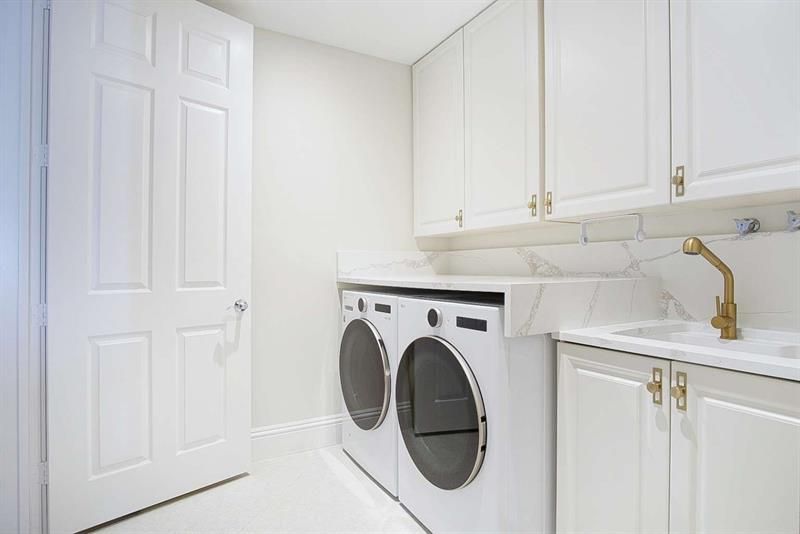 3 Harbour Isle Dr. East, Unit 302, Fort Pierce, FL 34949 Photo