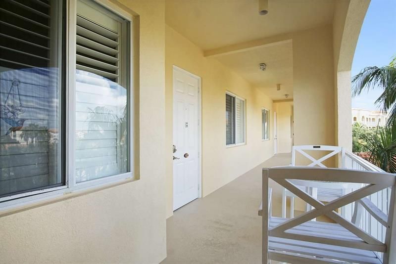 3 Harbour Isle Dr. East, Unit 302, Fort Pierce, FL 34949 Photo