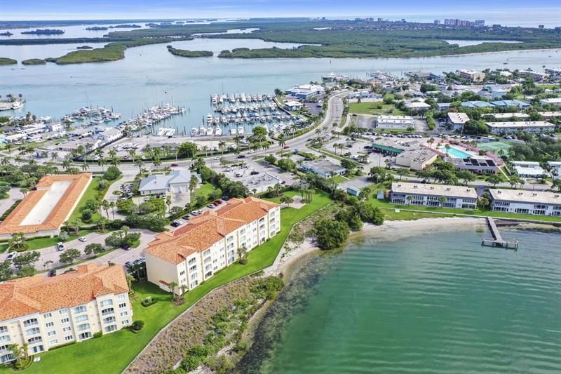 3 Harbour Isle Dr. East, Unit 302, Fort Pierce, FL 34949 Photo