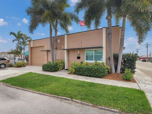 1420 Forsythe Road, West Palm Beach, FL 33405